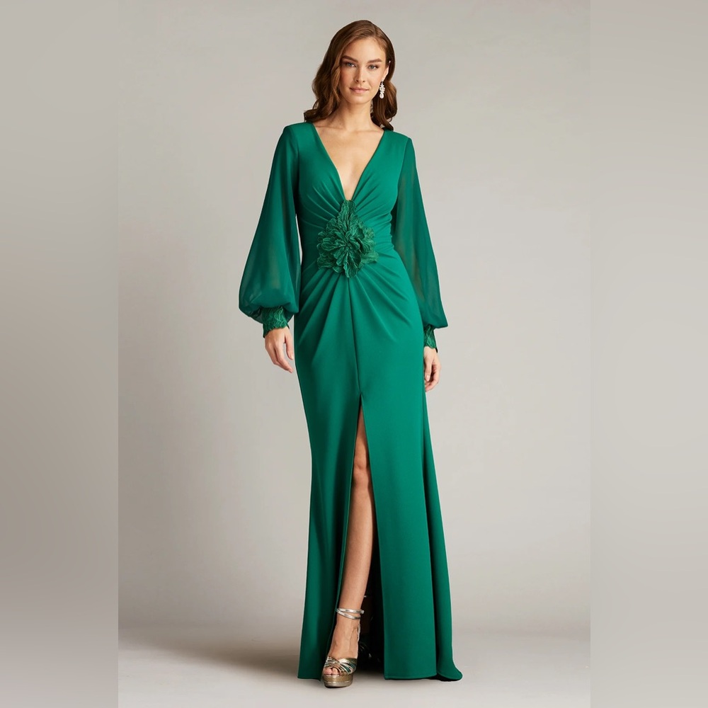 TADASHI SHOJI - SAHANA BISHOP SLEEVE PLUNGE GOWN